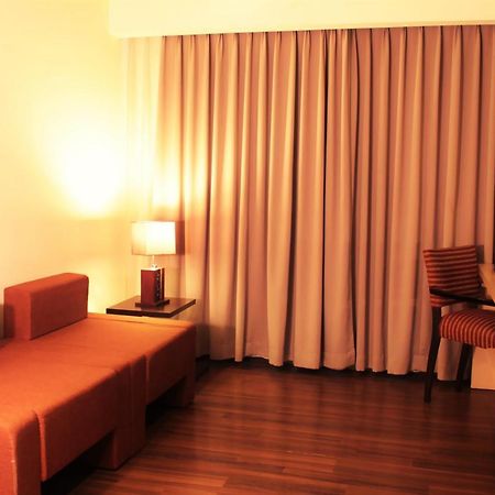 Apartemen 1 Bedroom Solo Paragon Surakarta Buitenkant foto