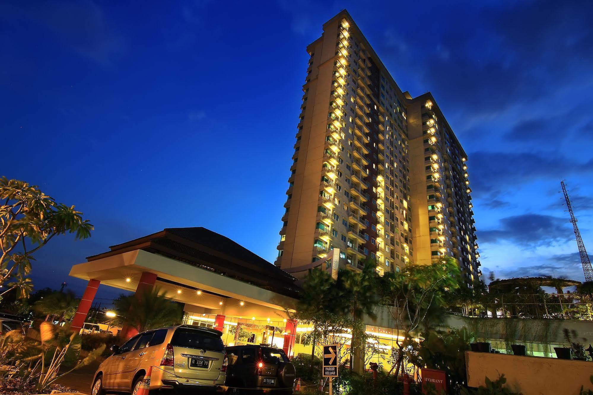 Apartemen 1 Bedroom Solo Paragon Surakarta Buitenkant foto