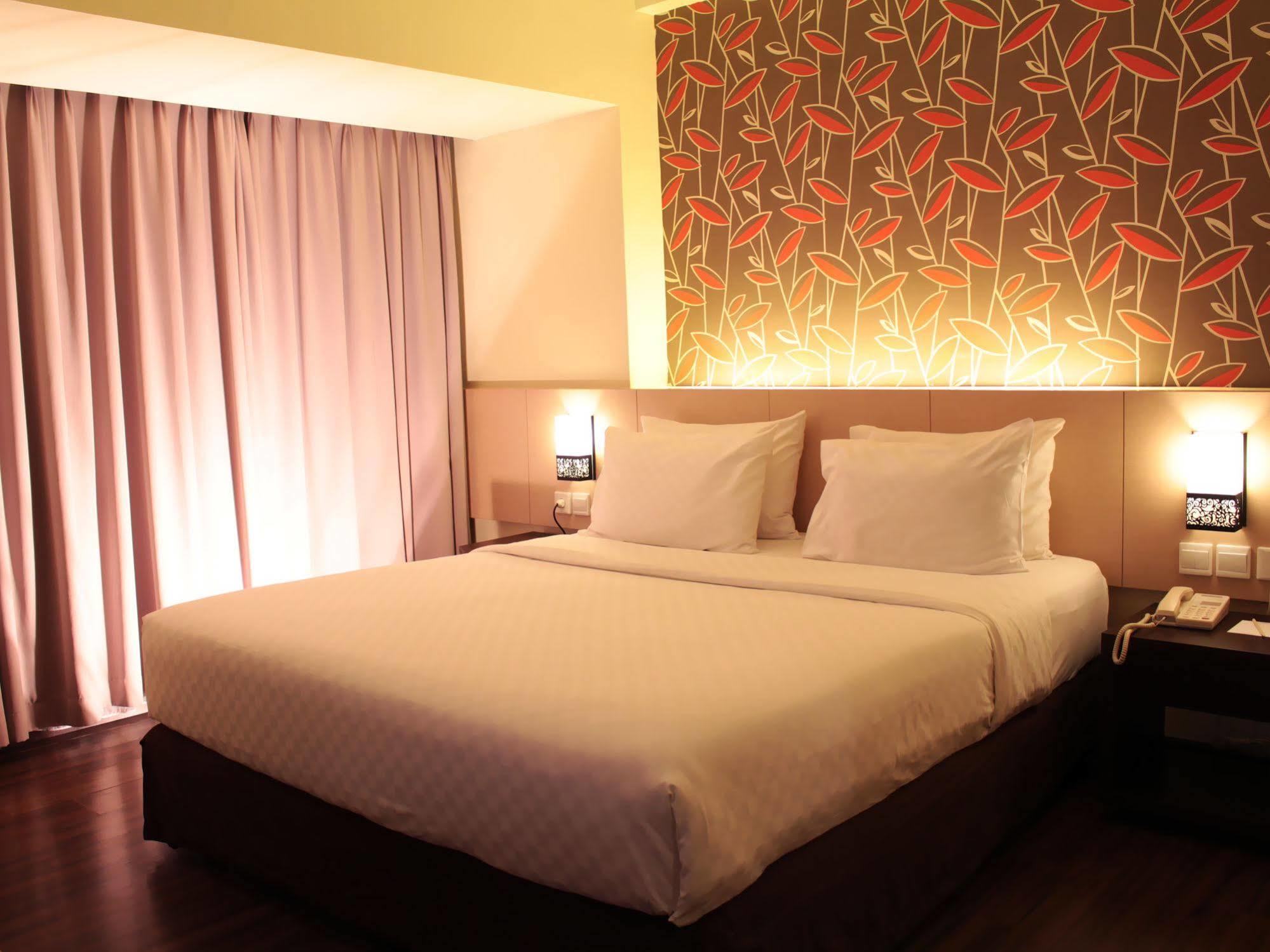 Apartemen 1 Bedroom Solo Paragon Surakarta Buitenkant foto