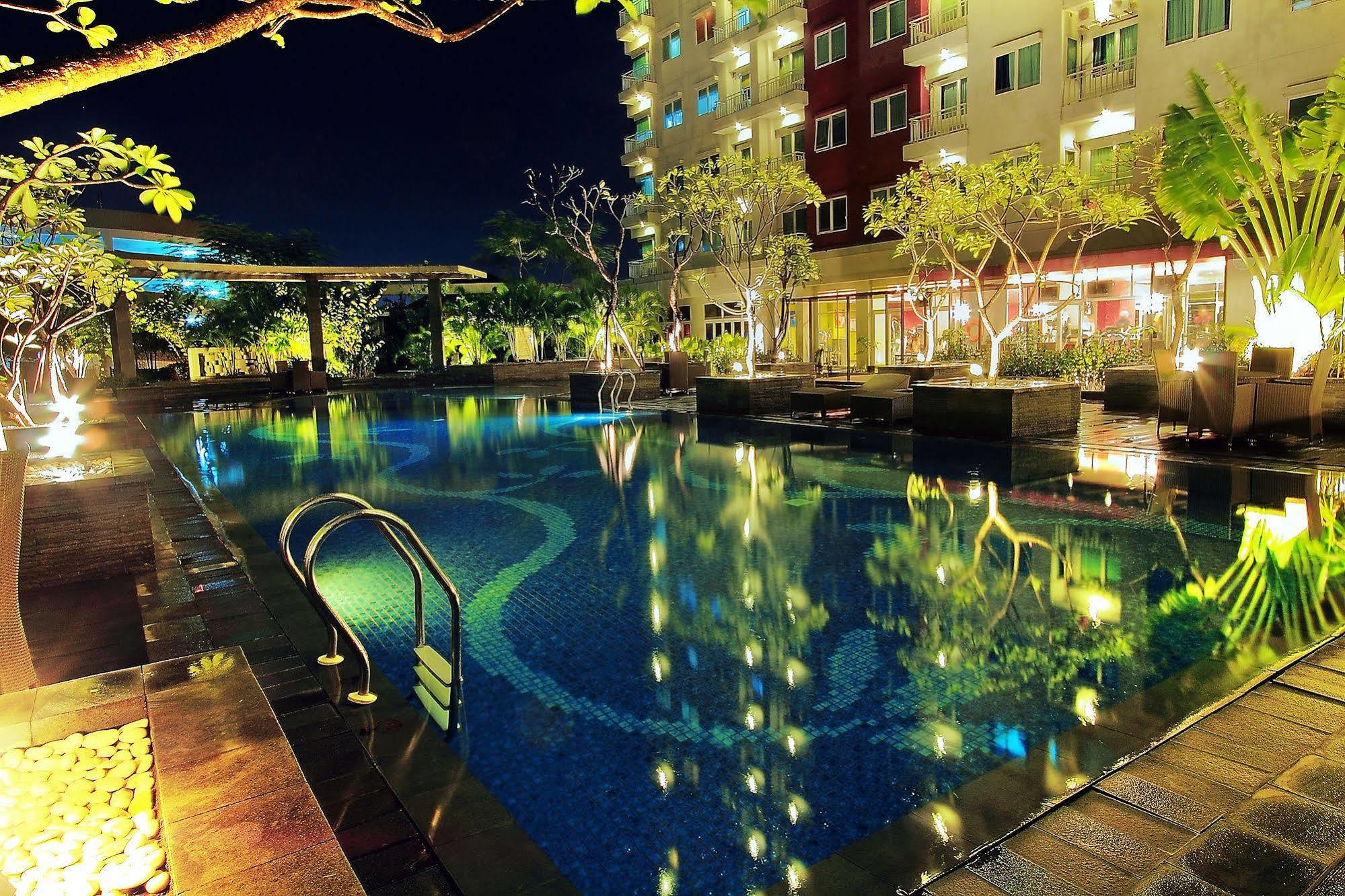 Apartemen 1 Bedroom Solo Paragon Surakarta Buitenkant foto